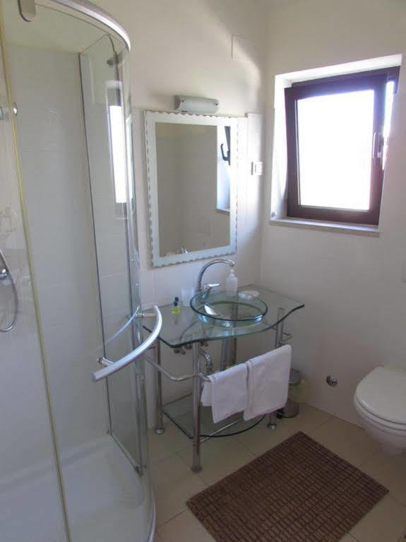 Guest House Pina Rovinj Extérieur photo